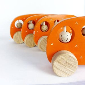 wooden-toy-nimo-mini-bus-16-min